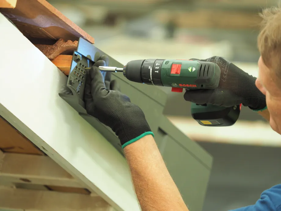 Dry Verge installation